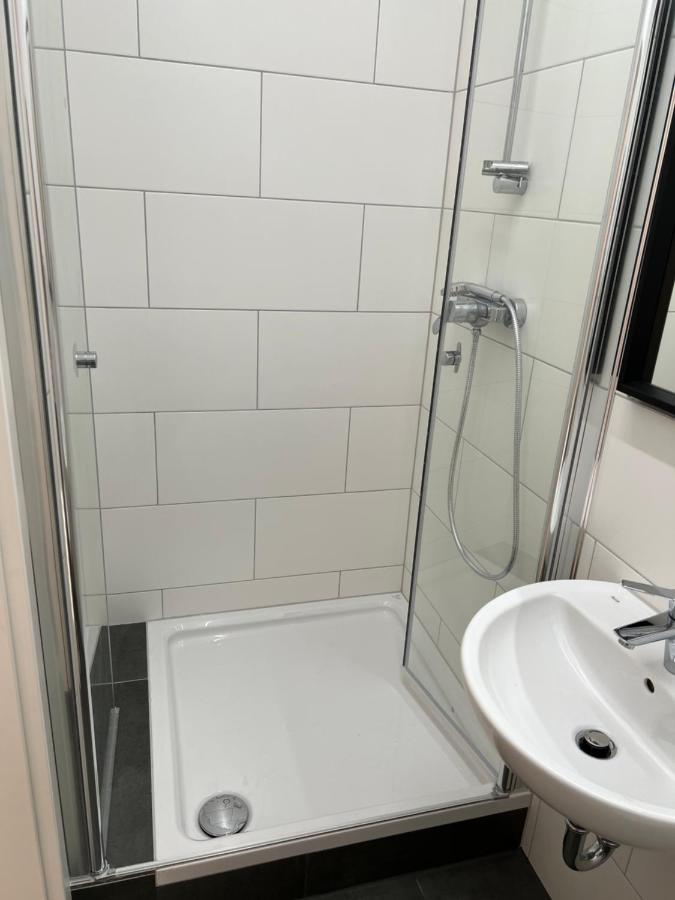 Olymp Wettenberg - Monteurzimmer Launsbach Eksteriør billede